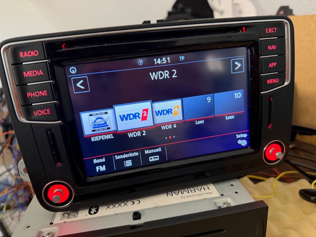 VW Discover Media nach der Display-Reparatur