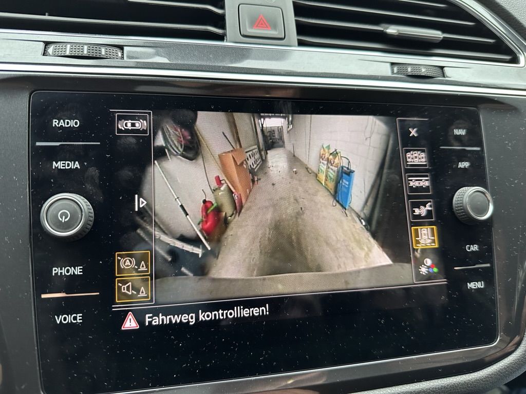 VW Tiguan: Rückfahrkamera Highline